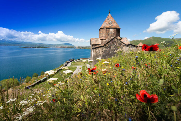 Севан и Дилижан: Путешествие в армянскую Швейцарию — изображение 2